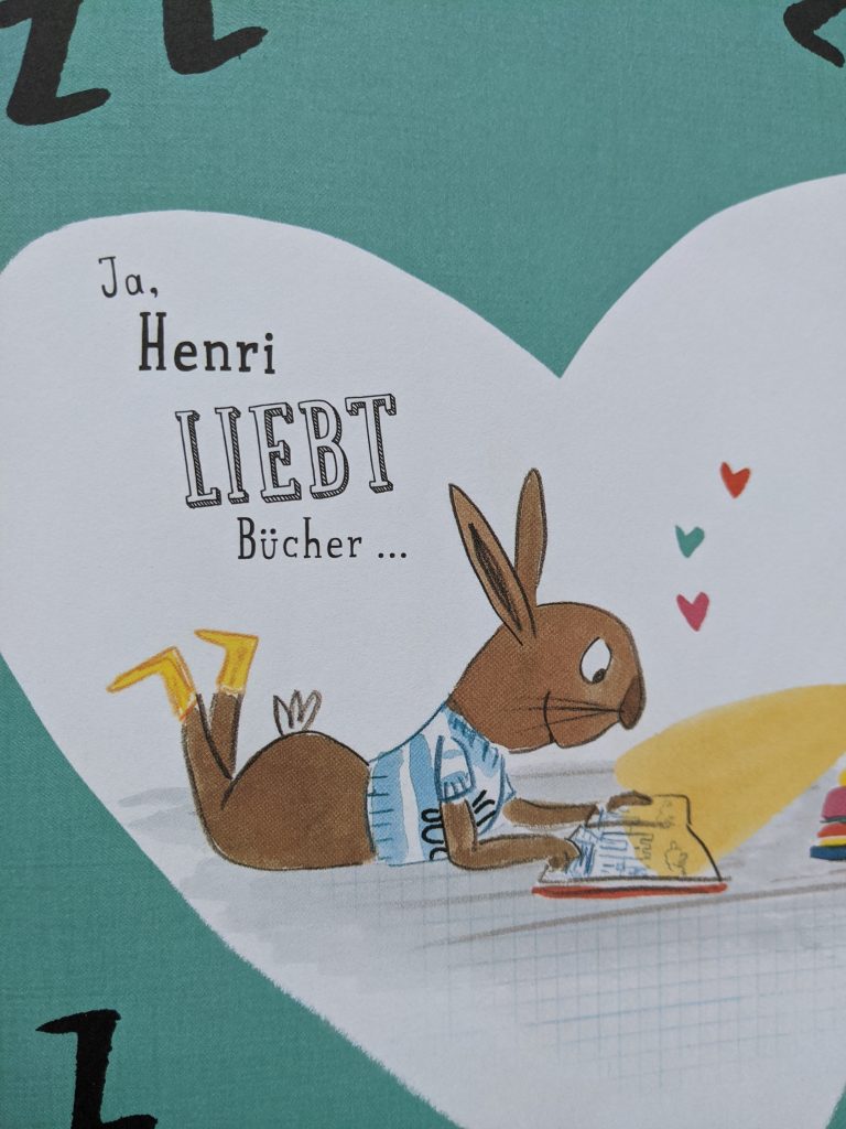 Henri, der Hase, beim Lesen